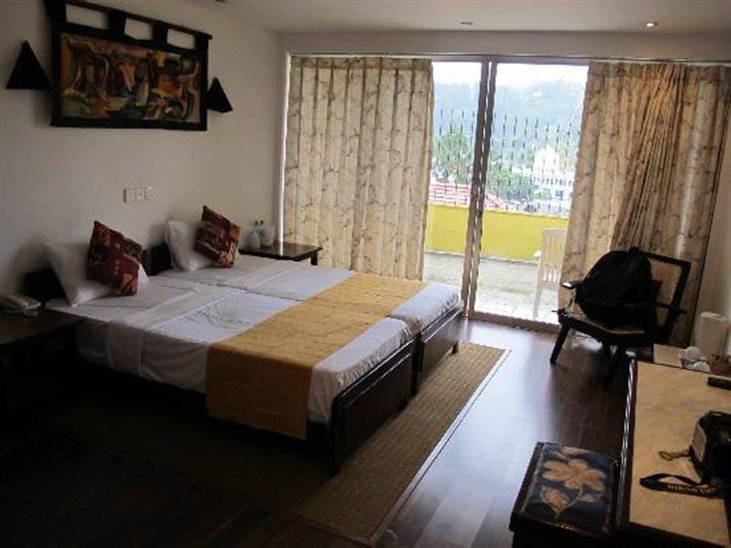 Orient Hotel Bandarawela Exterior foto