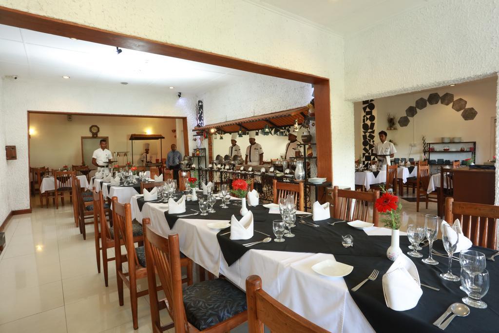 Orient Hotel Bandarawela Exterior foto